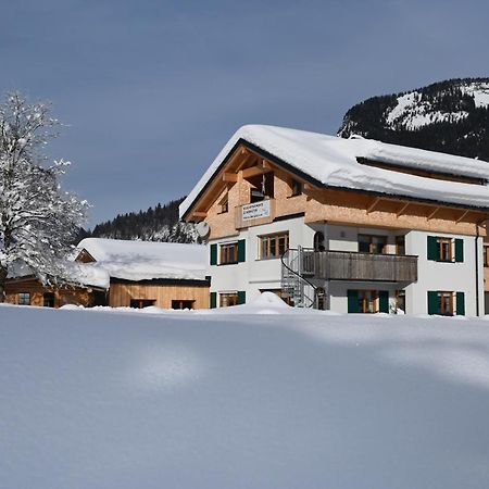 Haus Bergquell Apartment Au (Vorarlberg) ภายนอก รูปภาพ