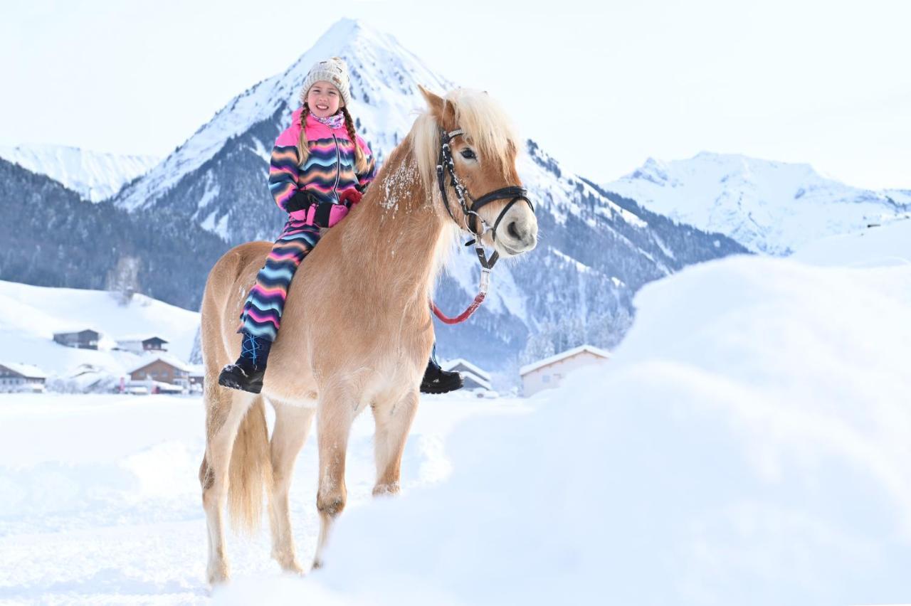 Haus Bergquell Apartment Au (Vorarlberg) ภายนอก รูปภาพ